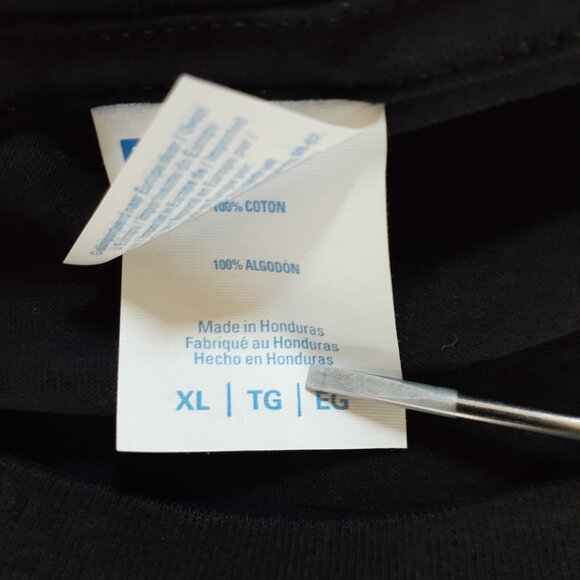 Hello, My Name is Manager - Don't Tell Karen You Saw Me - New XL Black T-Shirt - Picture 4 of 5